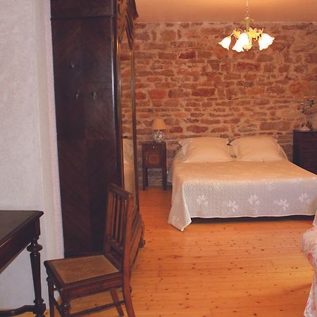 Le Lavoir Bed & Breakfast Peintre Phòng bức ảnh